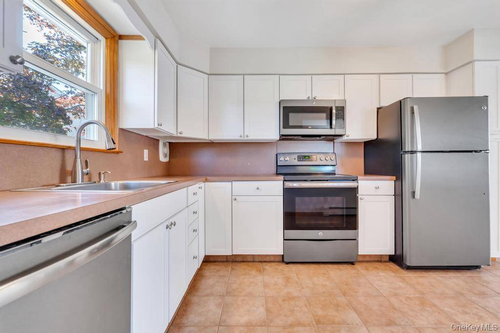 Casa com 4 Quartos à Venda em Syosset - Nova Iorque - EUA - 3