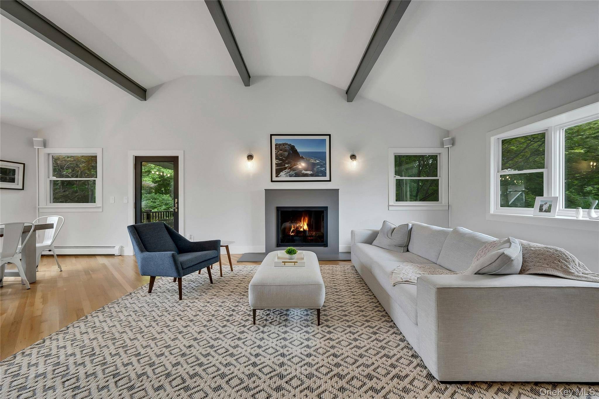 4 Bedroom Home for Sale in Thornwood - New York - USA - 6
