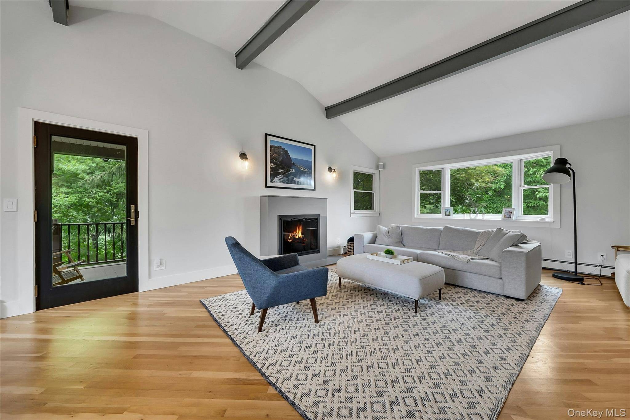 4 Bedroom Home for Sale in Thornwood - New York - USA - 7