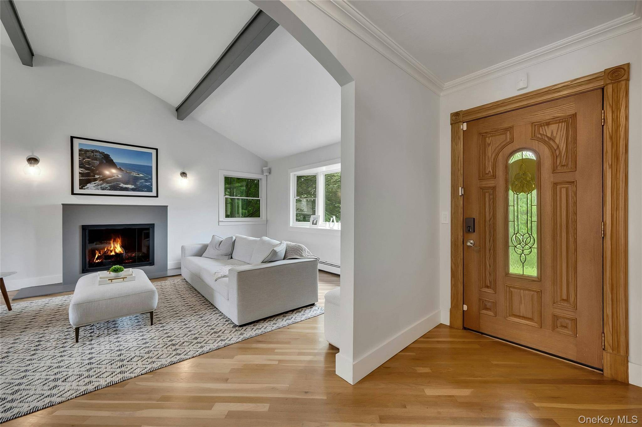 4 Bedroom Home for Sale in Thornwood - New York - USA - 8