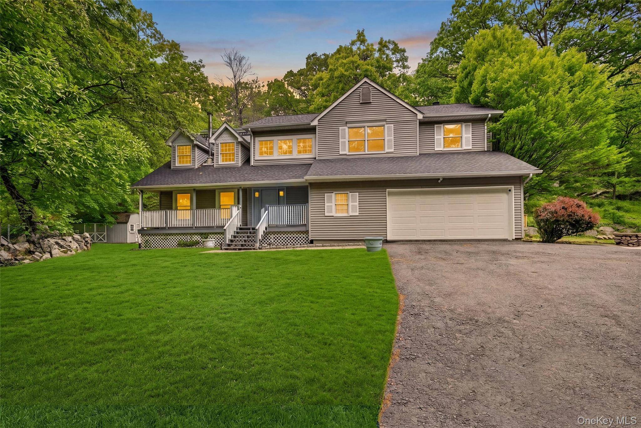 4 Bedroom Home for Sale in Tomkins Cove - New York - USA - 3