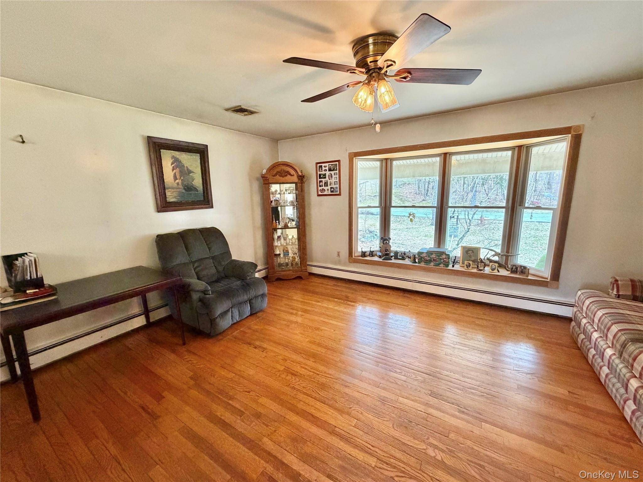 Casa com 4 Quartos à Venda em Tuxedo Park - Nova Iorque - EUA - 3