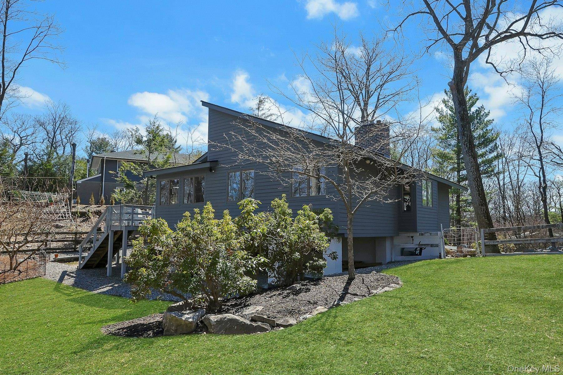 Casa de 4 Dormitorios en Venta en Tuxedo Park - Nueva York - EE. UU. - 2