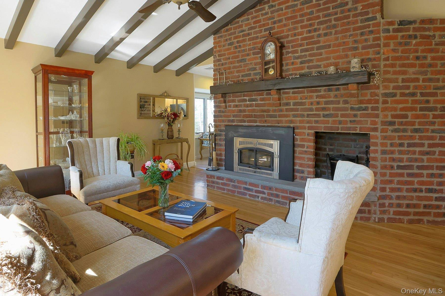 Casa de 4 Dormitorios en Venta en Tuxedo Park - Nueva York - EE. UU. - 4