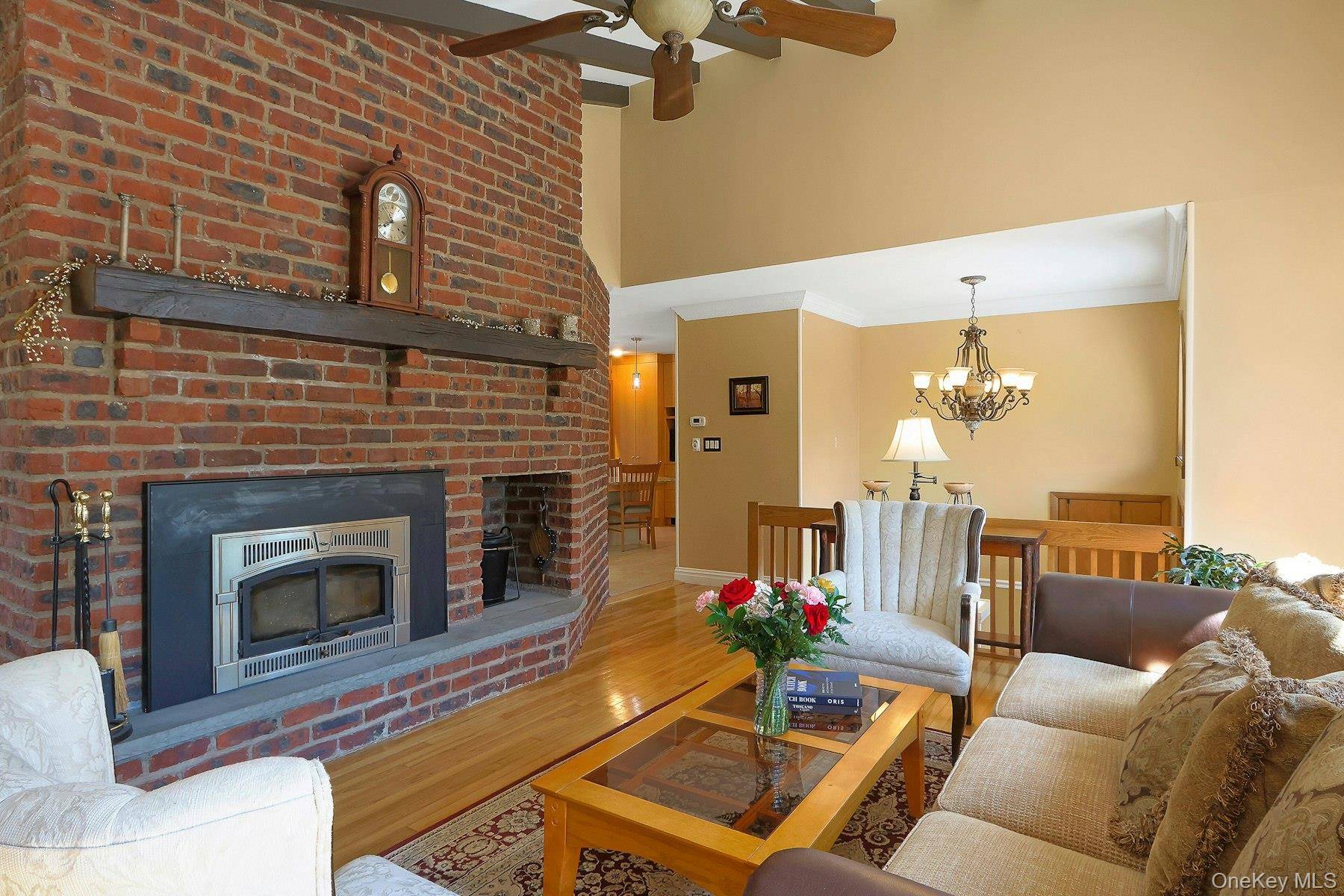 Casa de 4 Dormitorios en Venta en Tuxedo Park - Nueva York - EE. UU. - 5