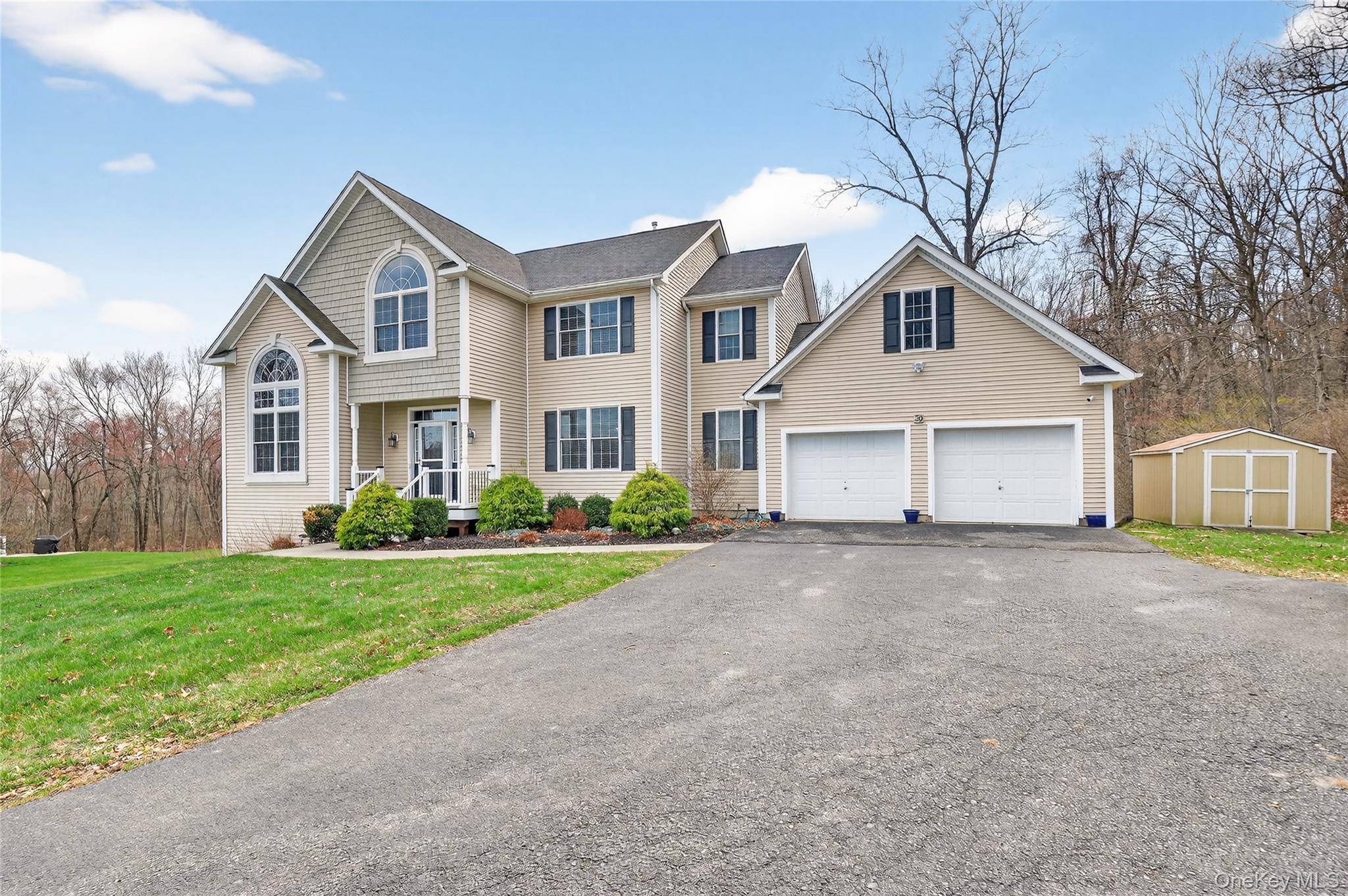 Casa com 4 Quartos à Venda em Wappingers Falls - Nova Iorque - EUA - 3