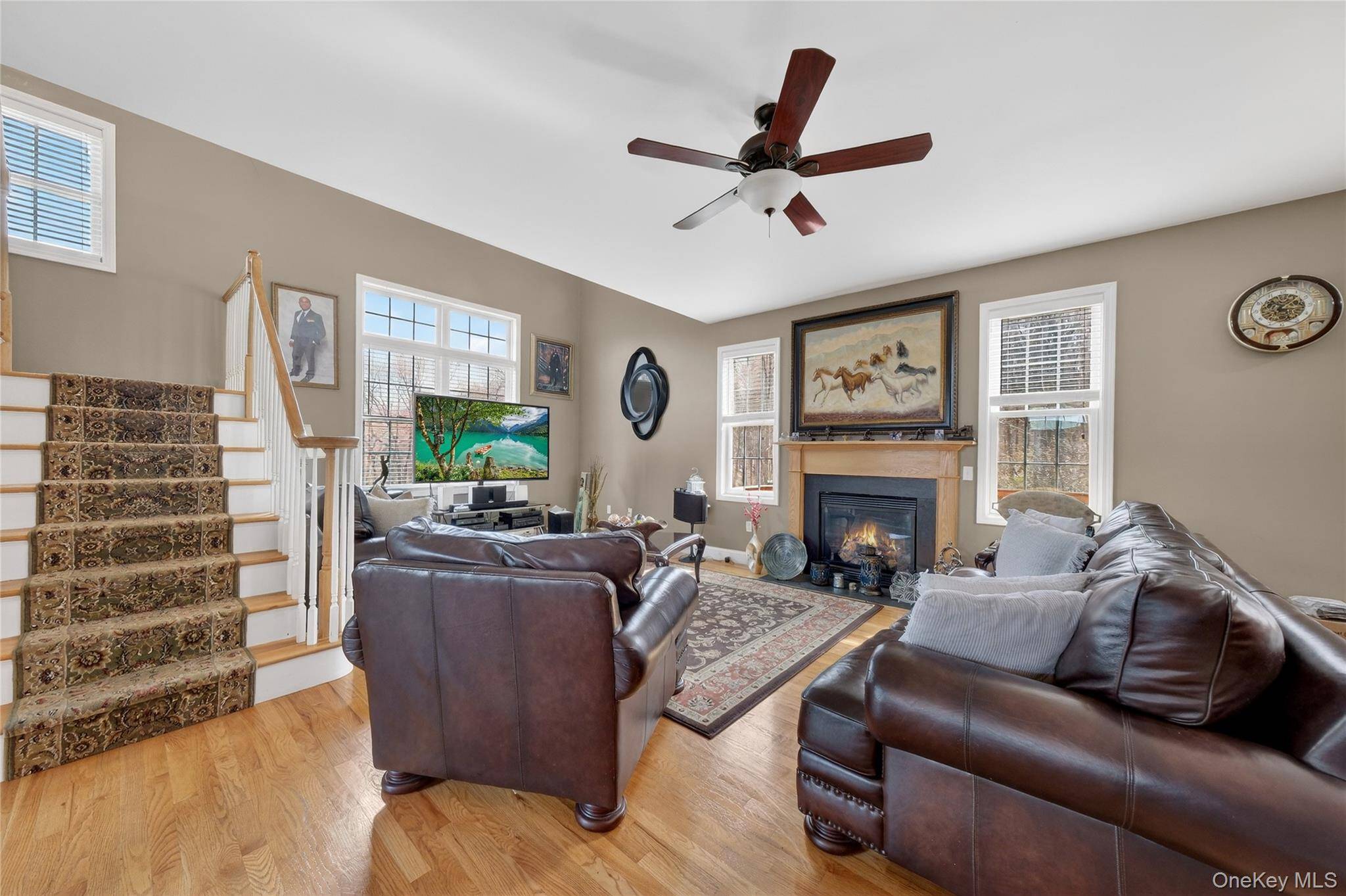 Casa com 4 Quartos à Venda em Wappingers Falls - Nova Iorque - EUA - 8