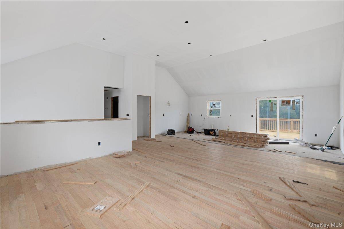 Casa com 4 Quartos à Venda em Wappingers Falls - Nova Iorque - EUA - 7