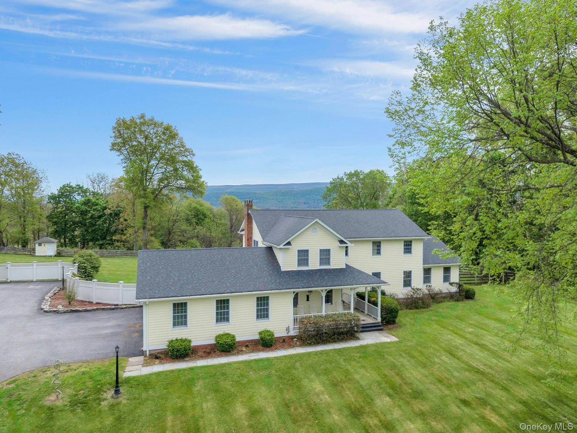 Casa de 4 Dormitorios en Venta en Washingtonville - Nueva York - EE. UU. - 3