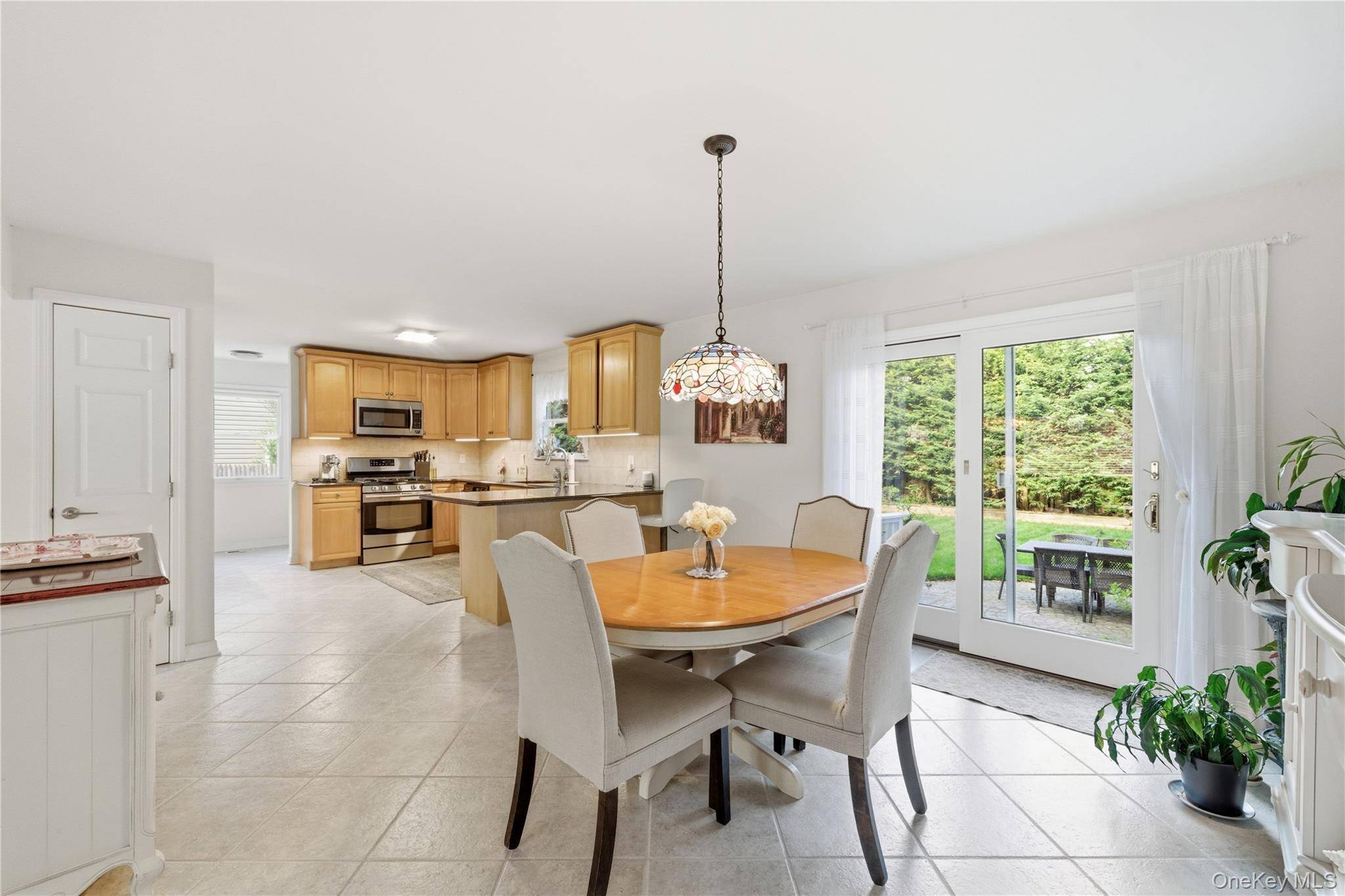 Casa com 4 Quartos à Venda em West Islip - Nova Iorque - EUA - 8