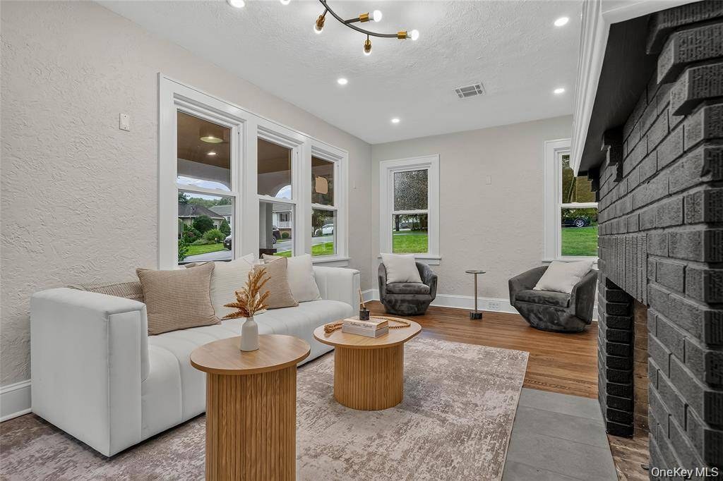 Casa com 4 Quartos à Venda em West Nyack - Nova Iorque - EUA - 7