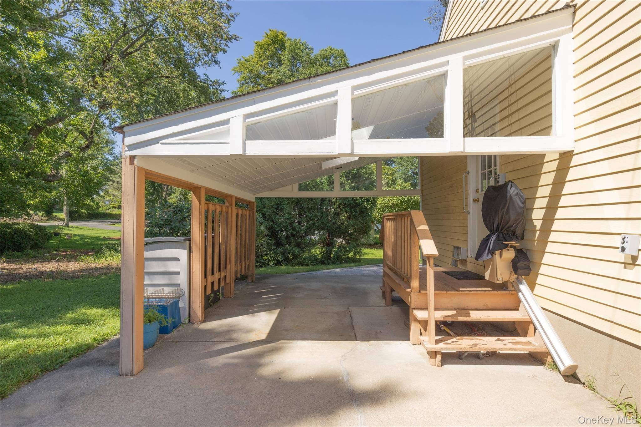 Casa com 4 Quartos à Venda em West Nyack - Nova Iorque - EUA - 4