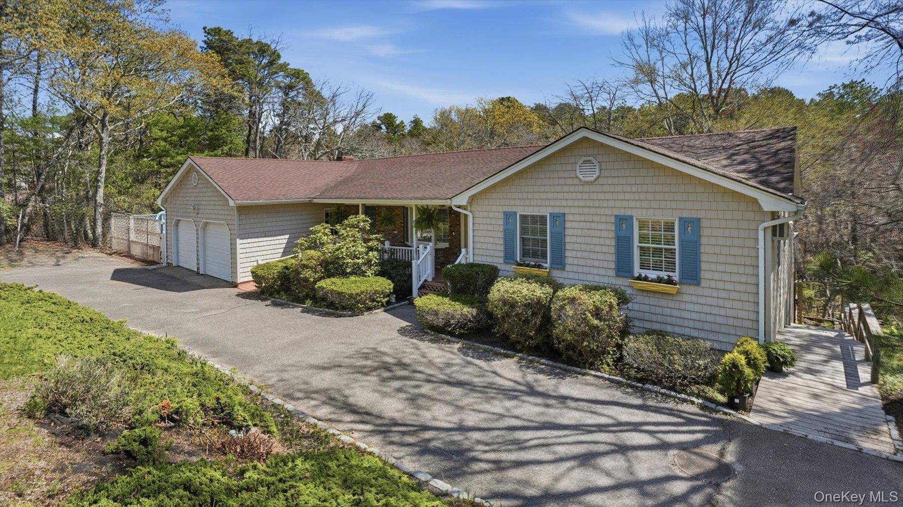 Casa com 4 Quartos à Venda em Westhampton - Nova Iorque - EUA - 2
