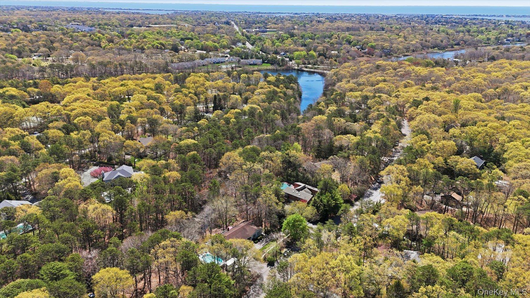 Casa com 4 Quartos à Venda em Westhampton - Nova Iorque - EUA - 3