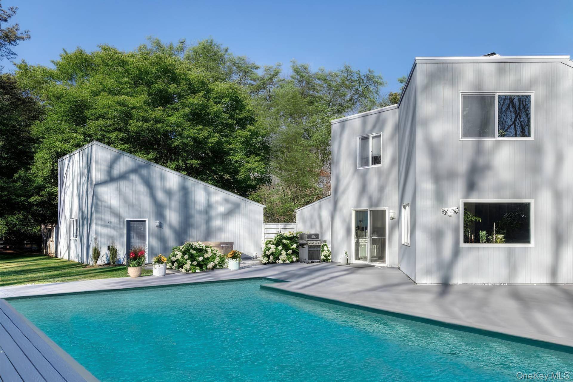 Casa com 4 Quartos à Venda em Westhampton - Nova Iorque - EUA - 1