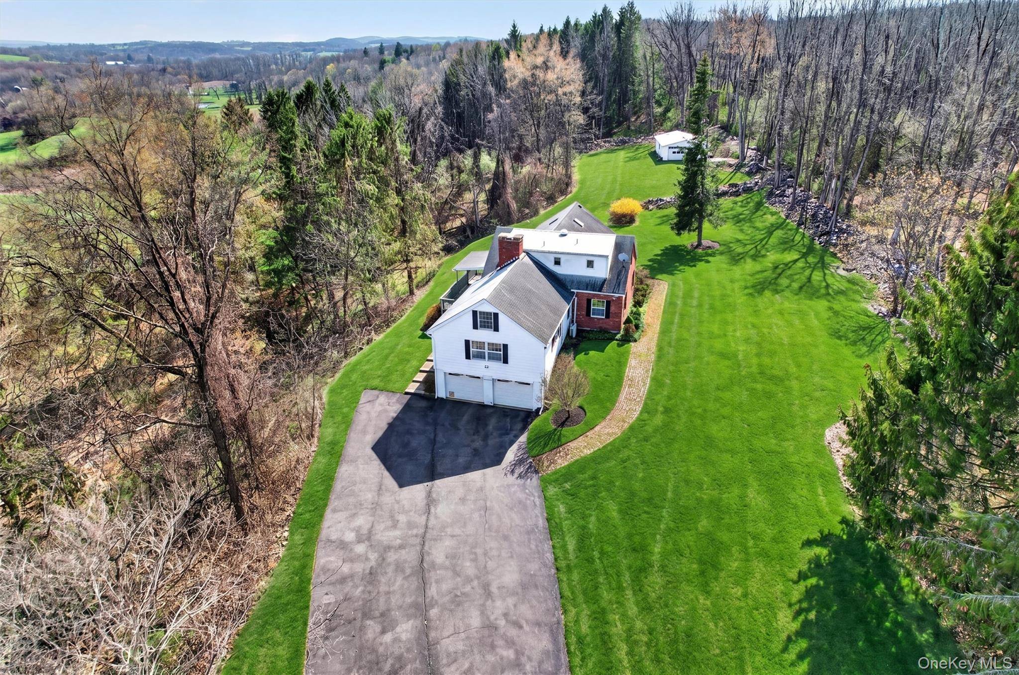 4 Bedroom Home for Sale in Westtown - New York - USA - 2