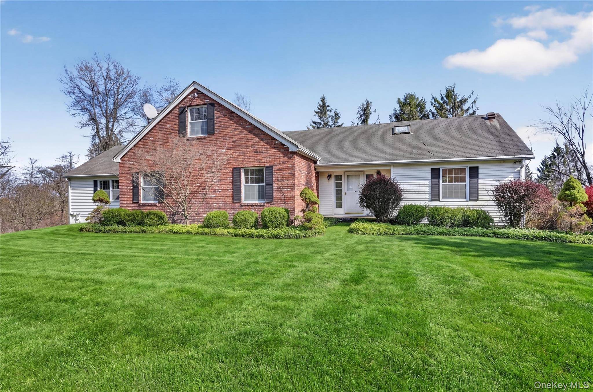 4 Bedroom Home for Sale in Westtown - New York - USA - 6