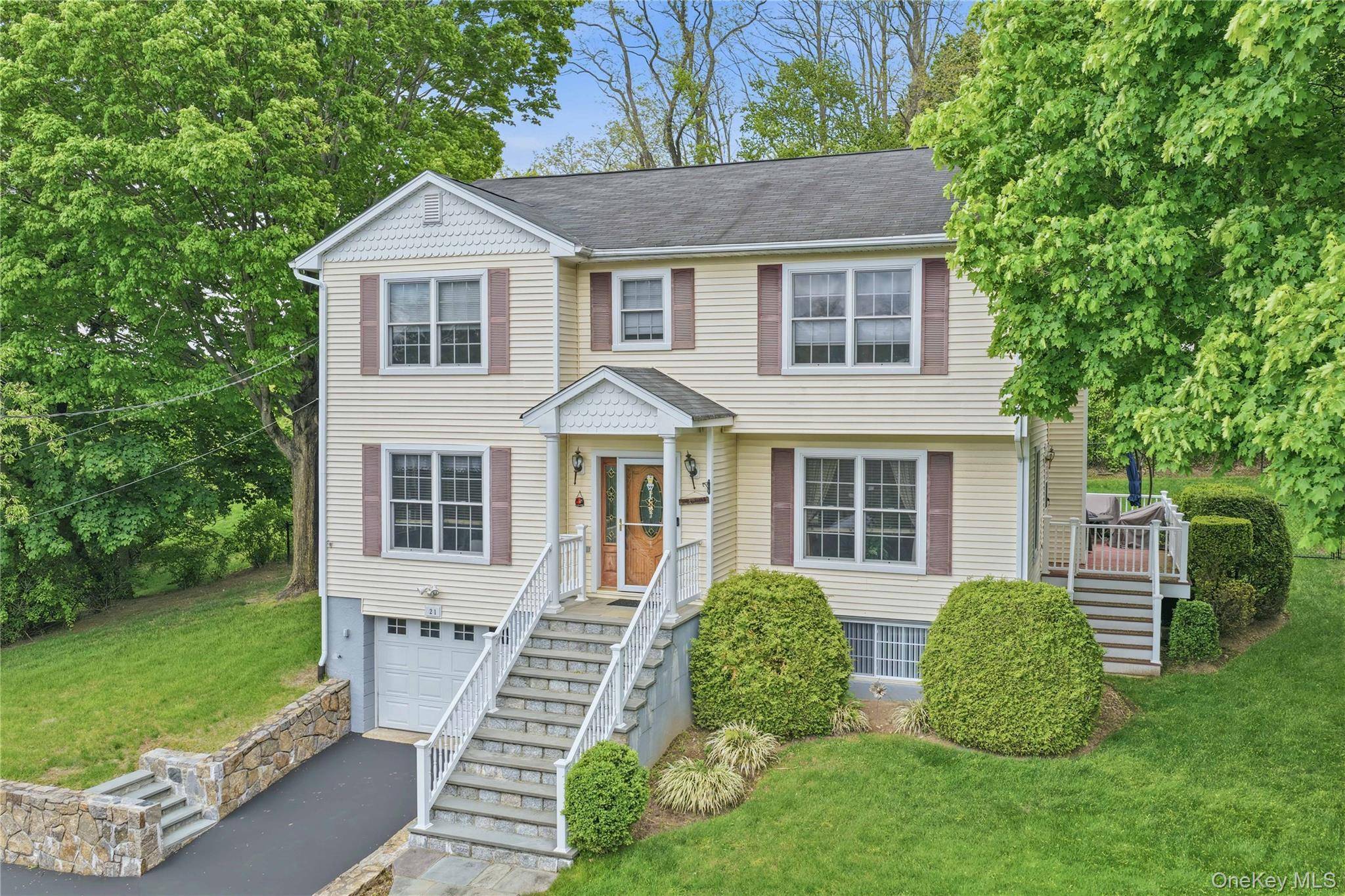 Casa com 4 Quartos à Venda em White Plains - Nova Iorque - EUA - 3
