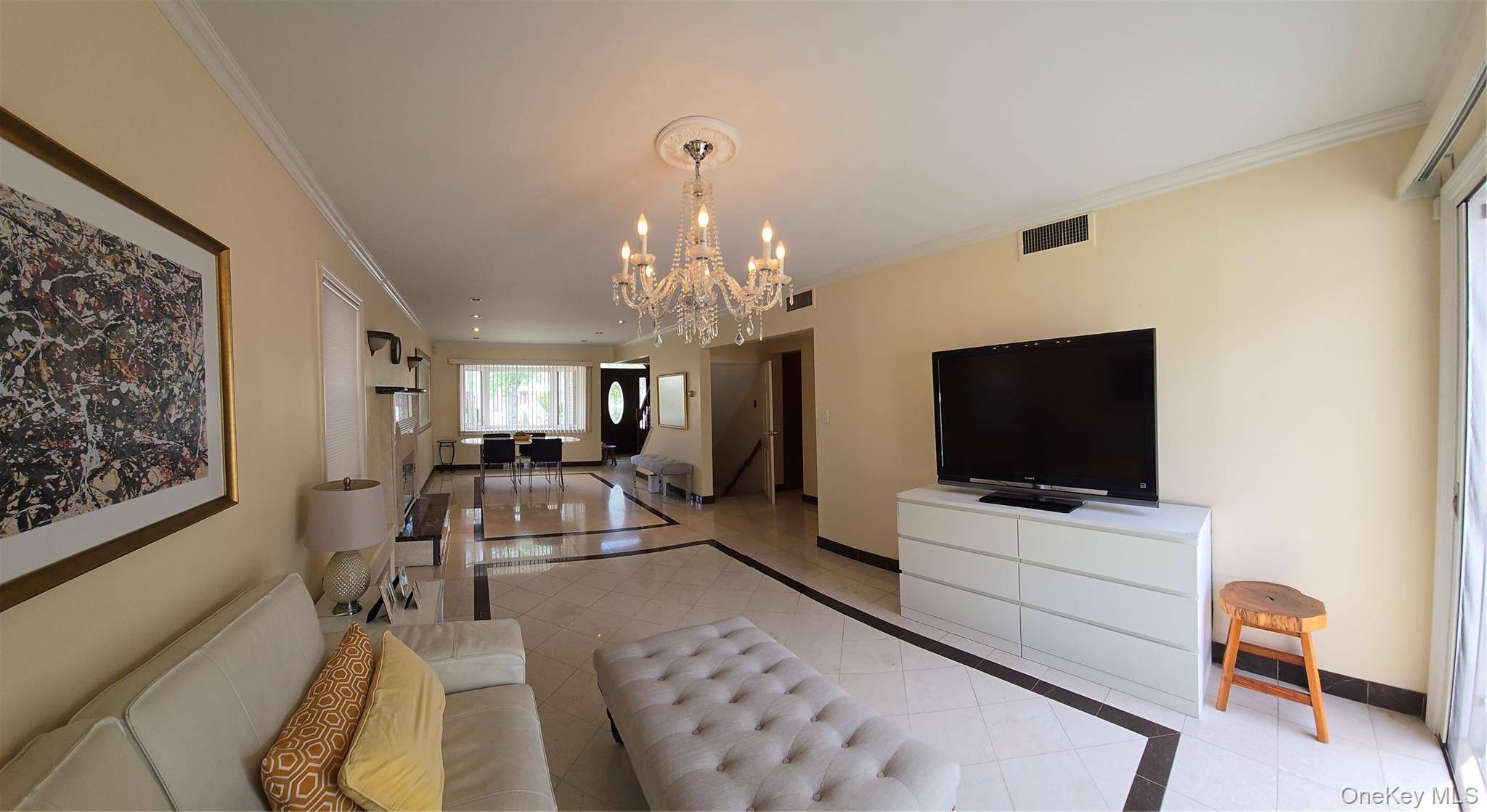 Casa com 4 Quartos à Venda em Whitestone - Nova Iorque - EUA - 4