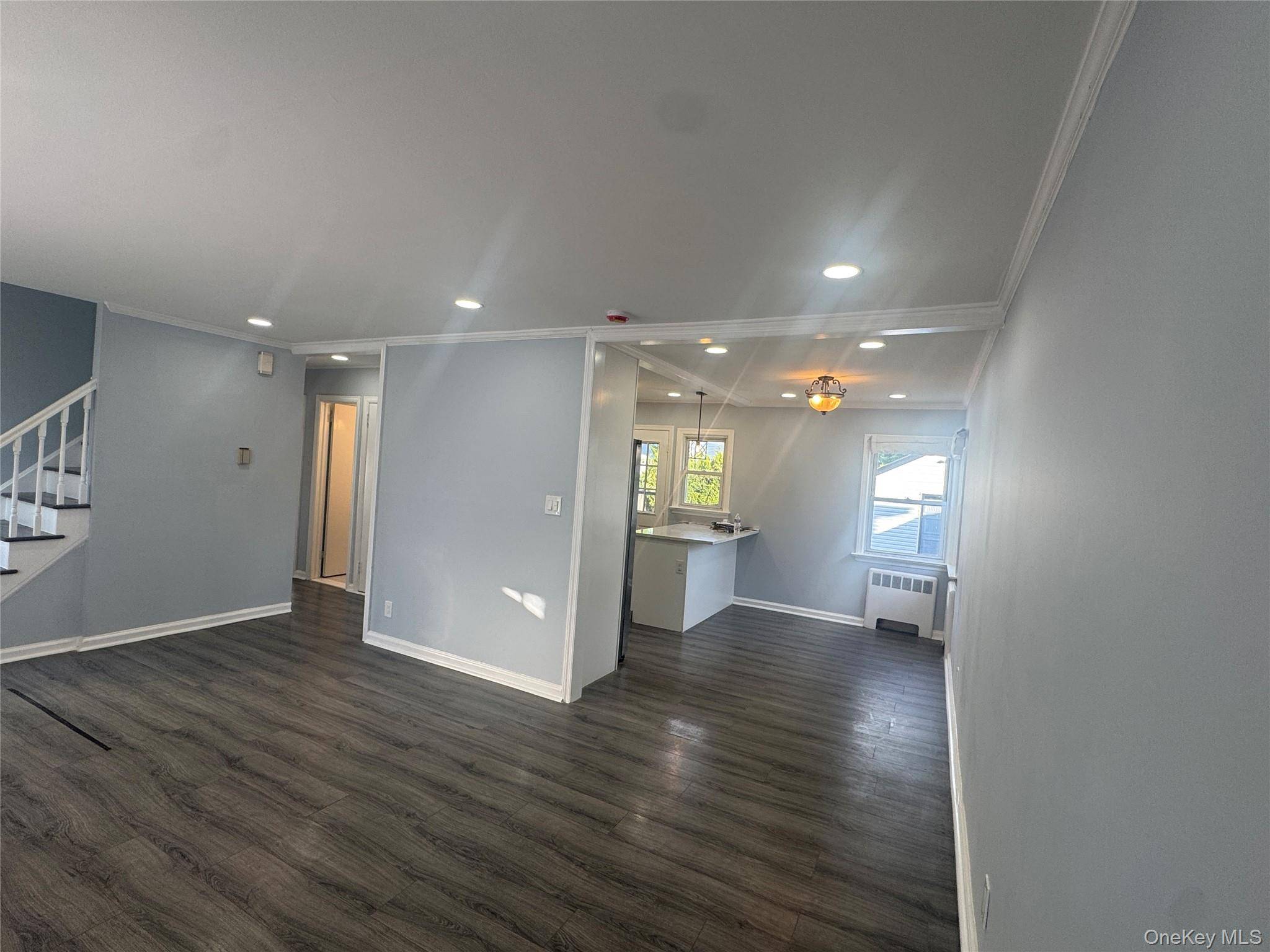 Casa com 4 Quartos à Venda em Williston Park - Nova Iorque - EUA - 7