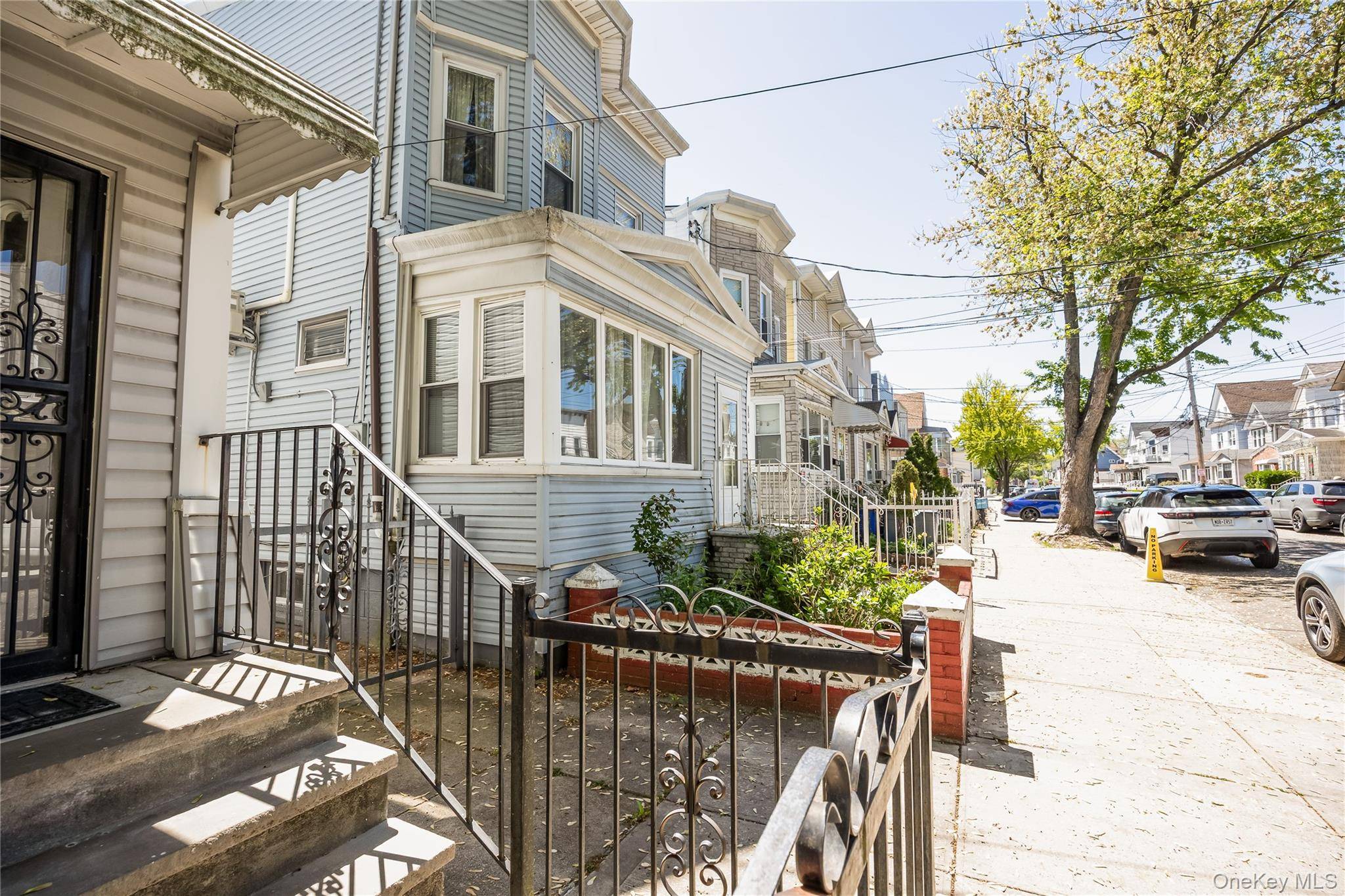 4 Bedroom Home for Sale in Woodhaven - New York - USA - 5