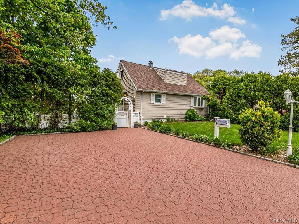 Casa com 4 Quartos à Venda em Yonkers - Nova Iorque - EUA - 2