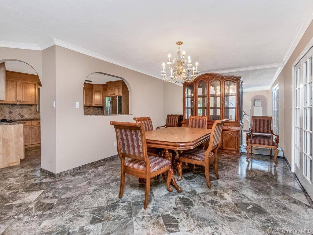 Casa com 4 Quartos à Venda em Yonkers - Nova Iorque - EUA - 8