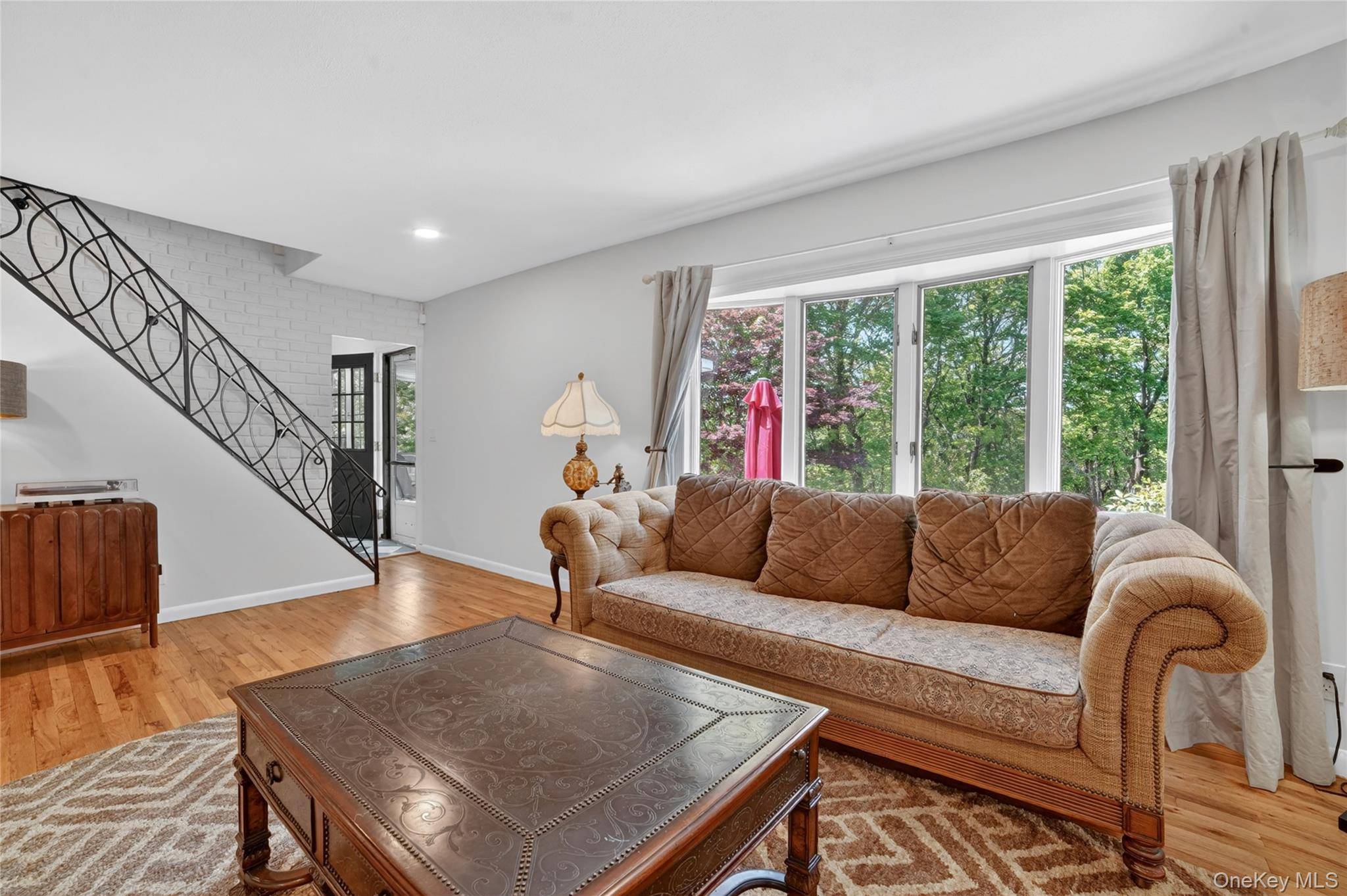 4 Bedroom Home for Sale in Yonkers - New York - USA - 4