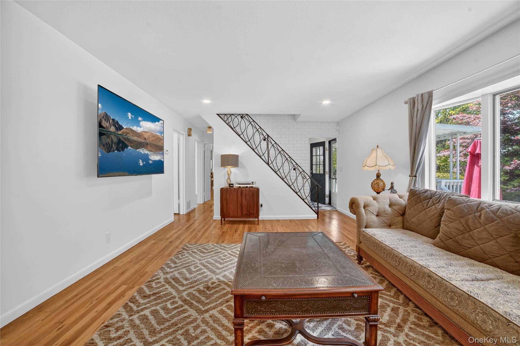 4 Bedroom Home for Sale in Yonkers - New York - USA - 5