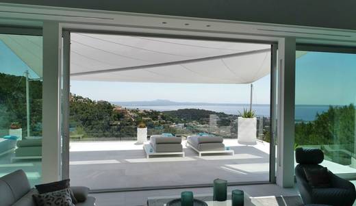 Casa con 4 Dormitorios en Venta en Costa d'en Blanes - Mallorca - España - 3