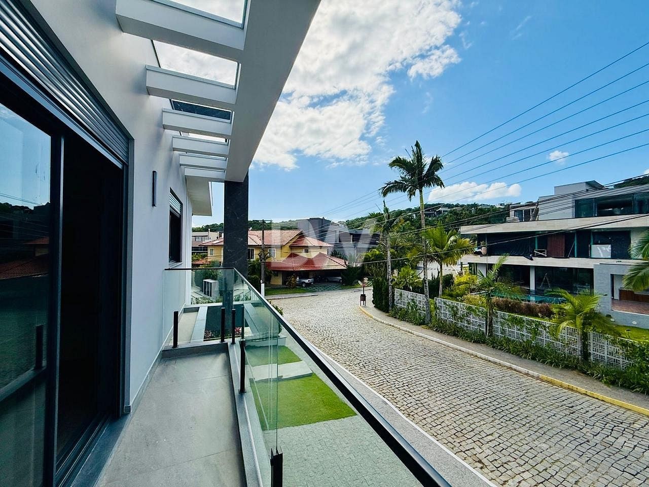 Casa de 4 Suites en Venta en Balneário Camboriú - Santa Catarina - Brasil - 1