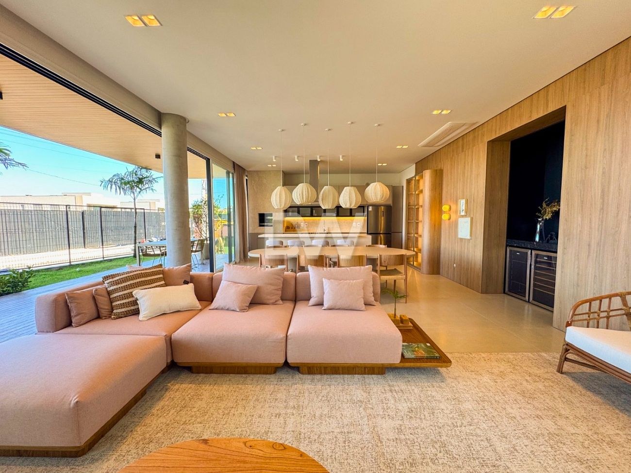 Casa de 4 Suites en Venta en Balneário Camboriú - Santa Catarina - Brasil - 2