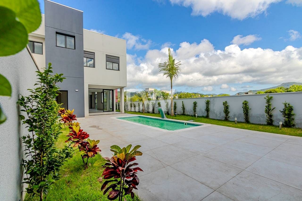 Casa de 4 Suites en Venta en Balneário Camboriú - Santa Catarina - Brasil - 3