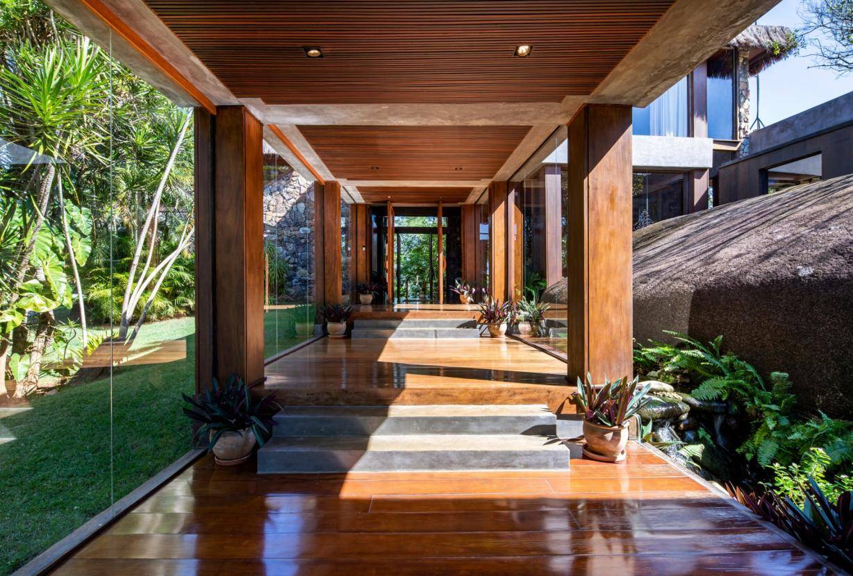 Casa de 5 Dormitorios Frente al Mar en Venta en Angra Dos Reis - Not Specified - Brasil - 5