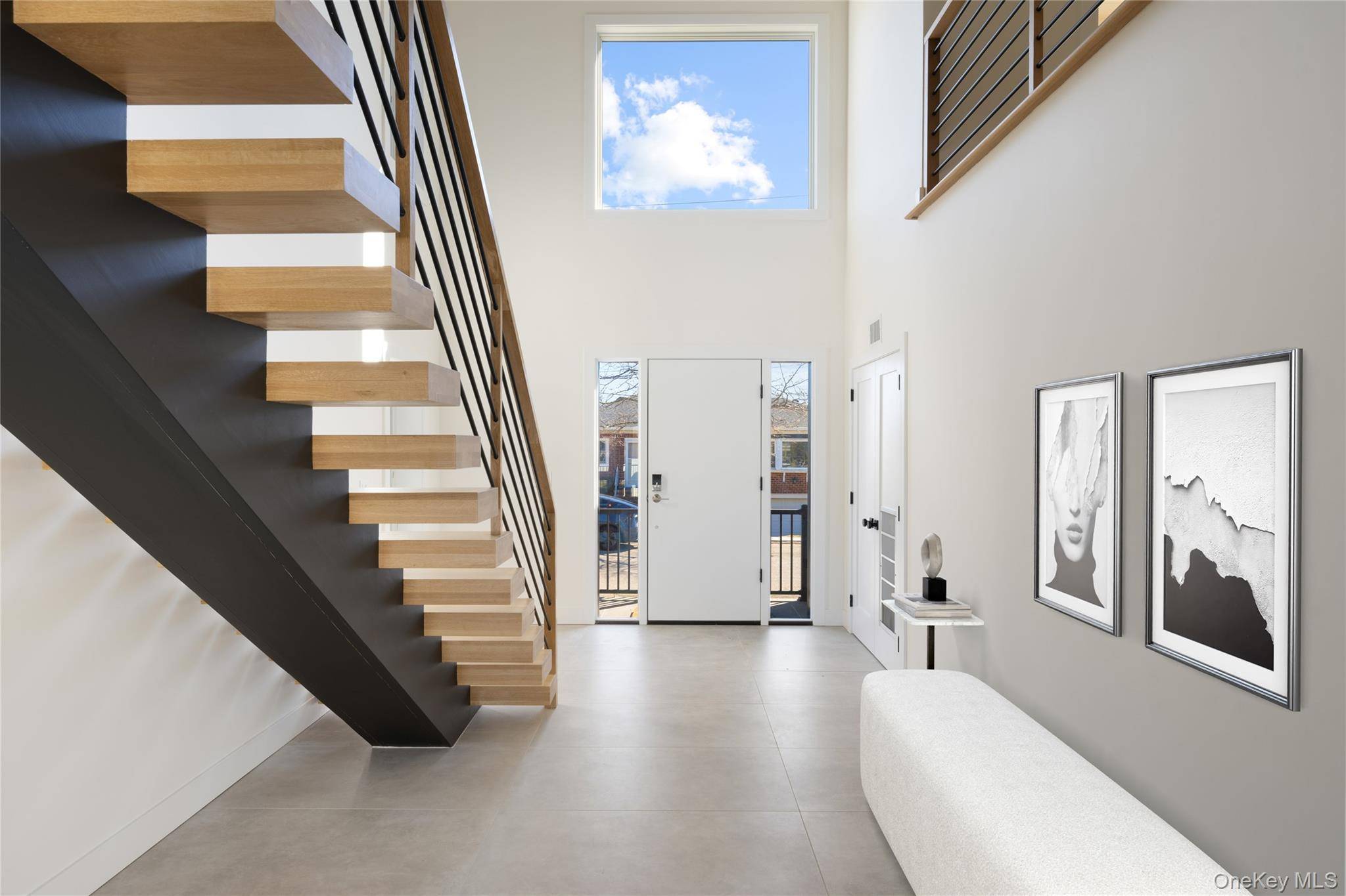 5 Bedroom Oceanfront Home for Sale in Atlantic Beach - New York - USA - 4