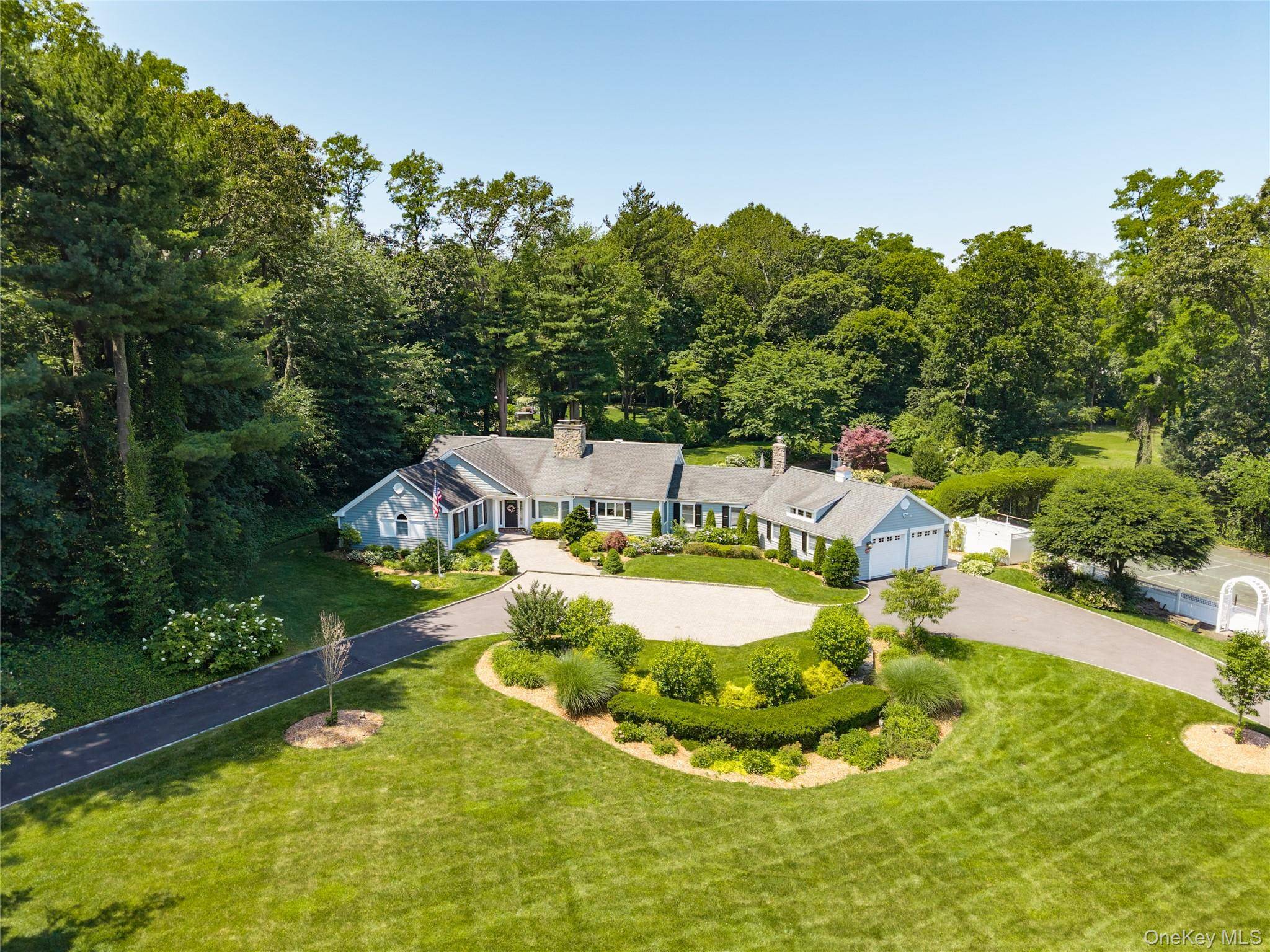 Casa de 5 Dormitorios Frente al Mar en Venta en Brookville - Nueva York - EE. UU. - 2