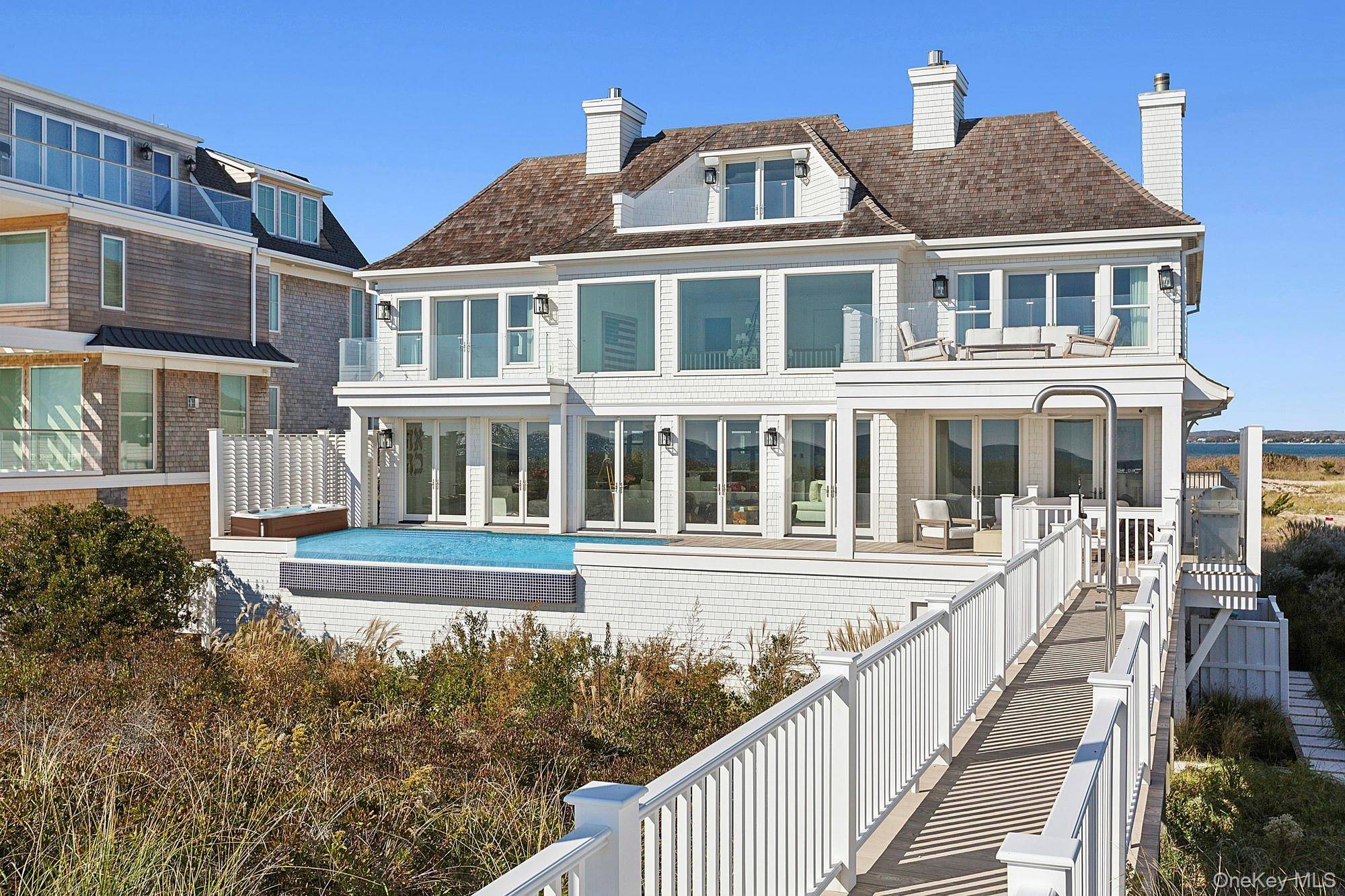 Casa com 5 Quartos à Beira-Mar à Venda em Dune Rd Westhampton Dunes - NY - EUA - 2