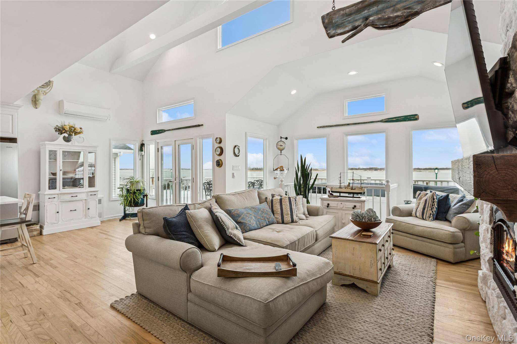Casa com 5 Quartos à Beira-Mar à Venda em Long Beach - Nova Iorque - EUA - 8
