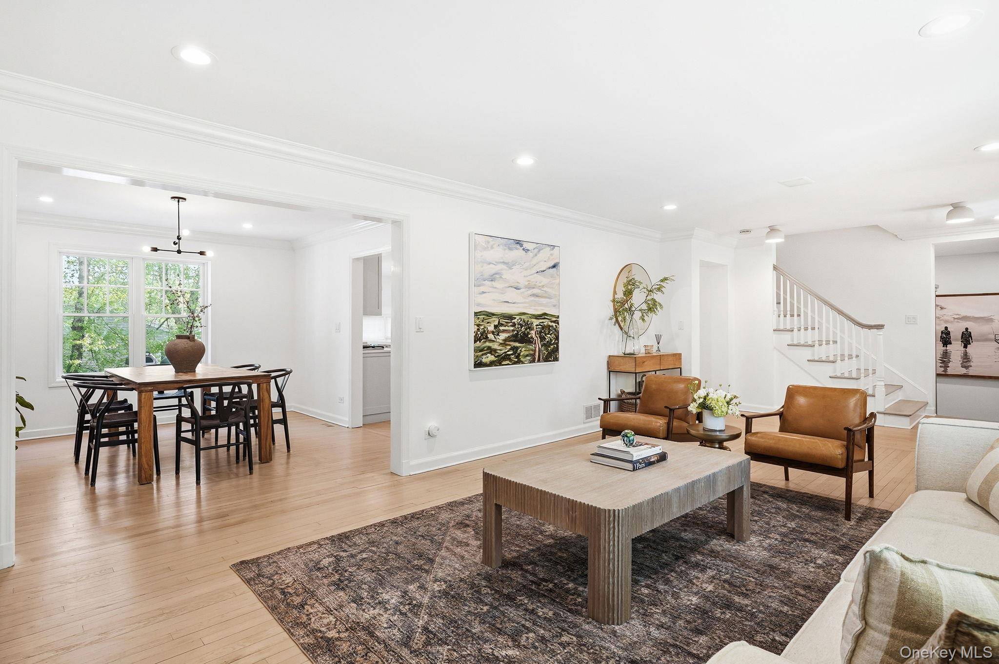 5 Bedroom Waterfront Home for Sale in RYE - New York - USA - 5
