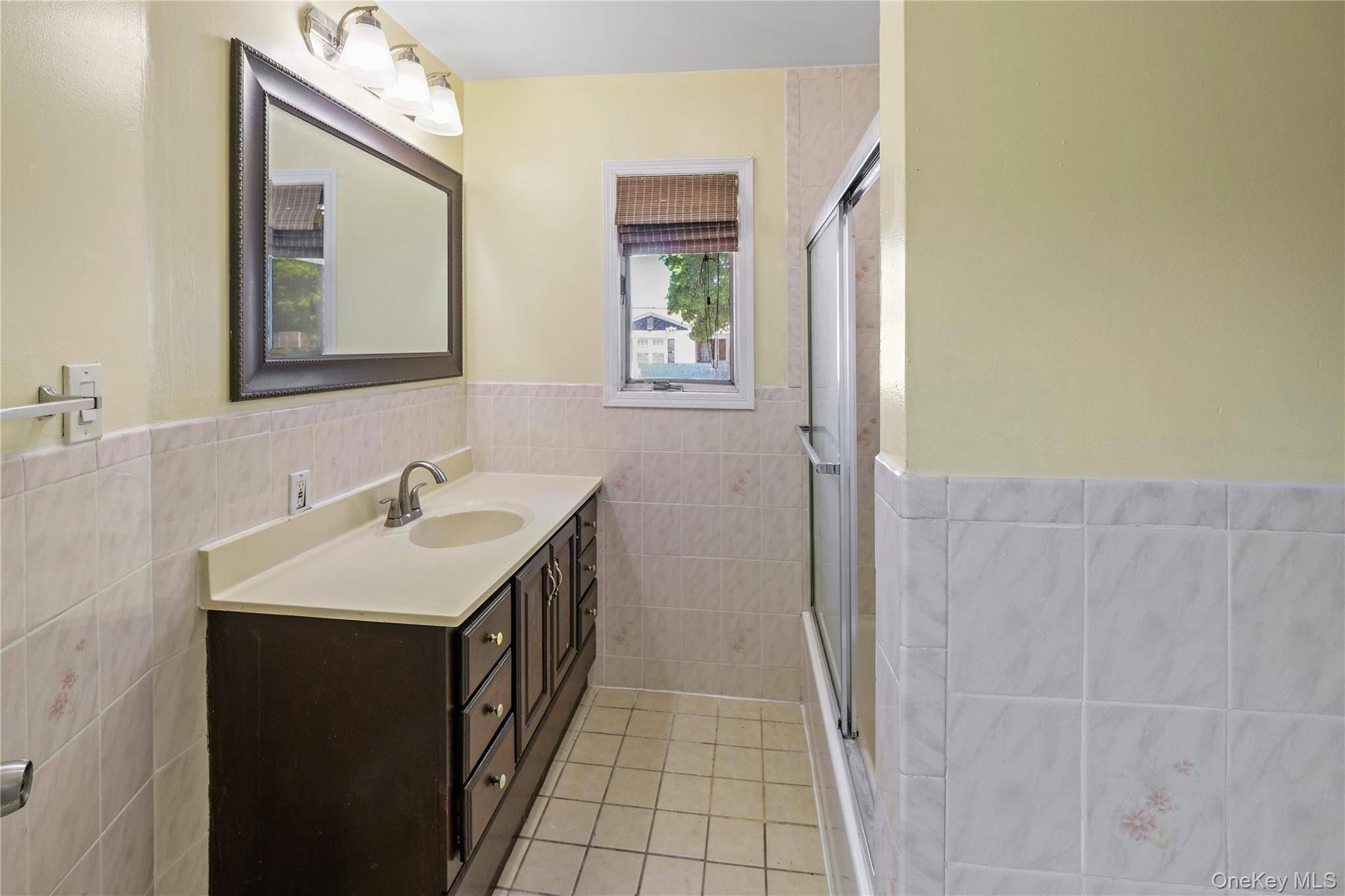 Casa de 5 Dormitorios en Venta en Babylon - Nueva York - EE. UU. - 4