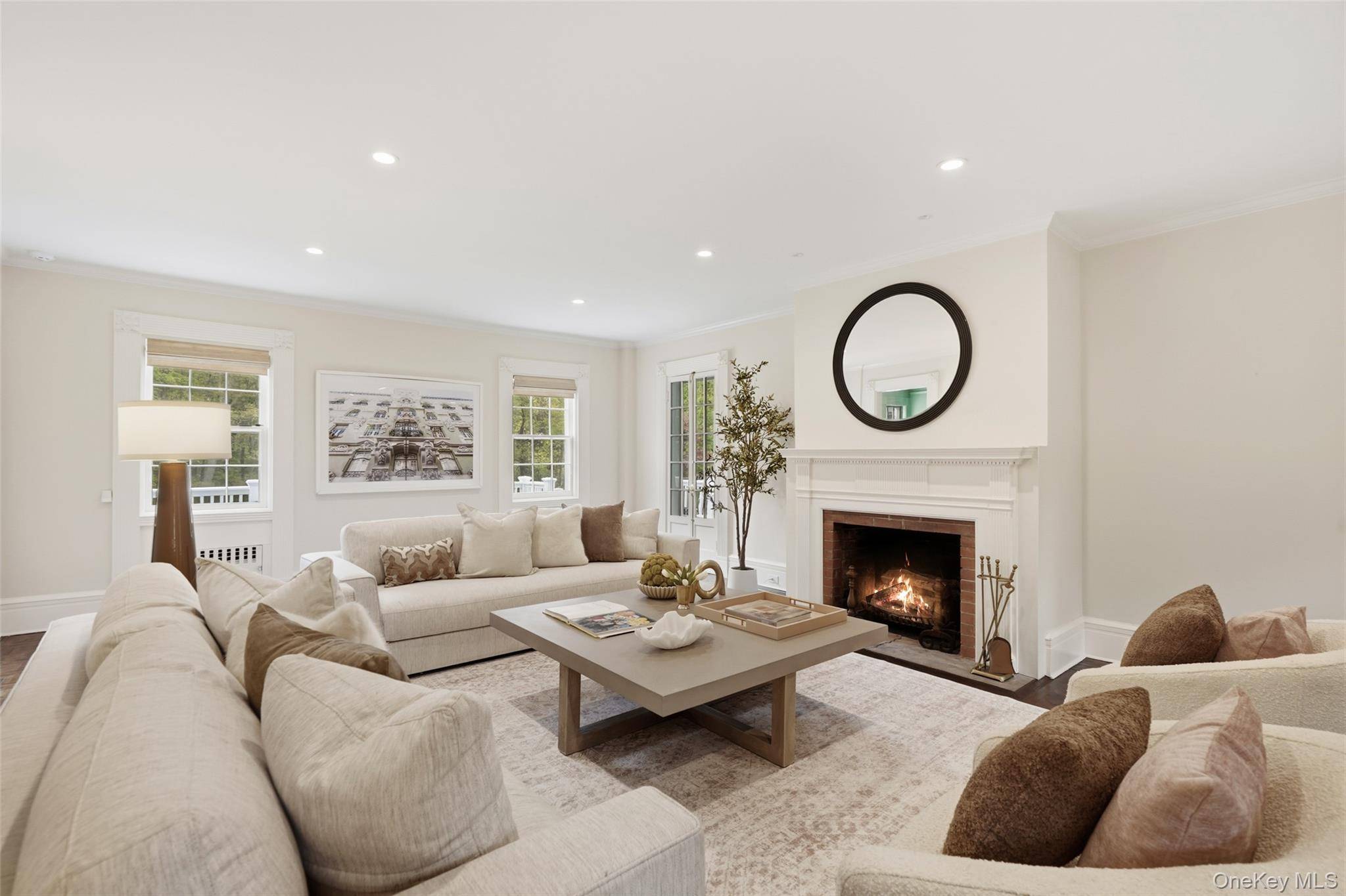 5 Bedroom Home for Sale in Bedford Corners - New York - USA - 4
