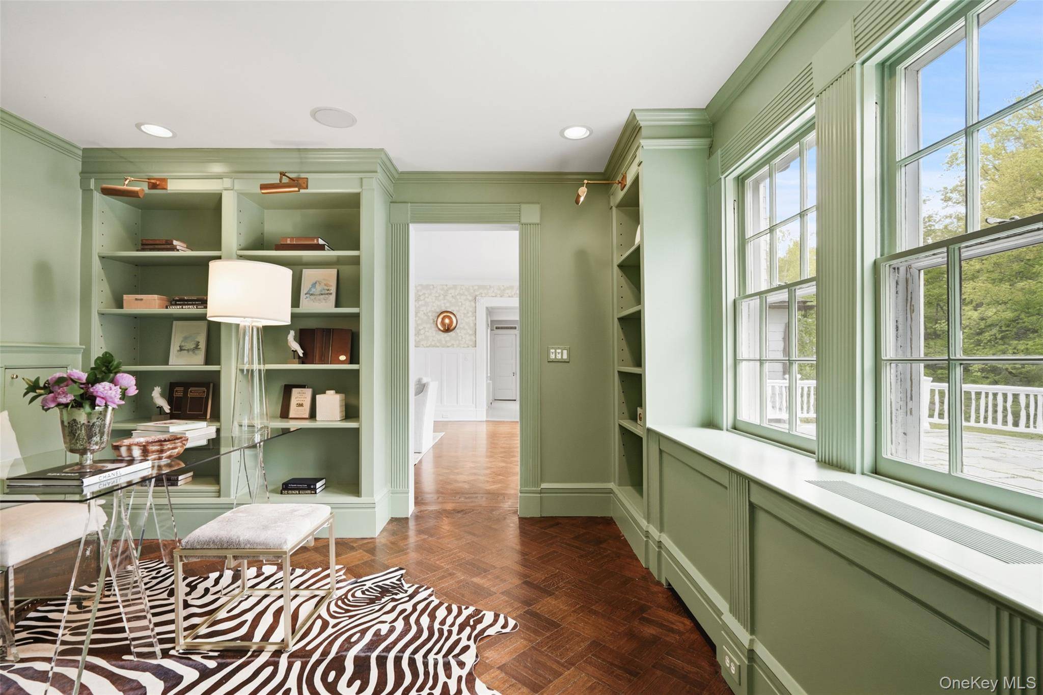 5 Bedroom Home for Sale in Bedford Corners - New York - USA - 7
