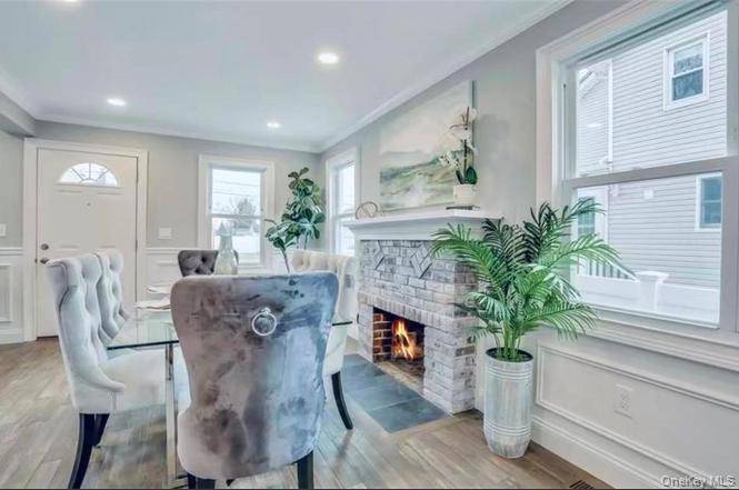 5 Bedroom Home for Sale in Bellmore - New York - USA - 6