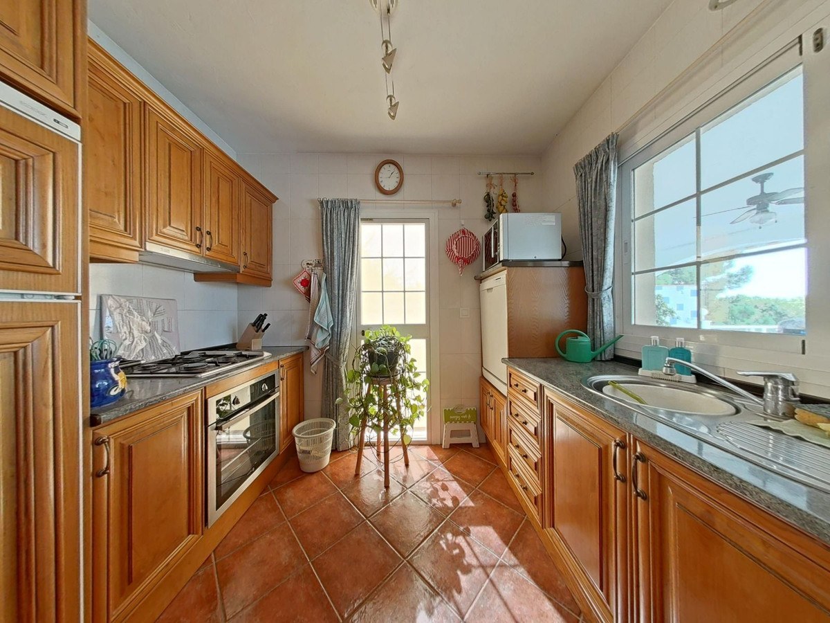 Casa com 5 Quartos à Venda em Benalmádena - Costa del Sol - 8
