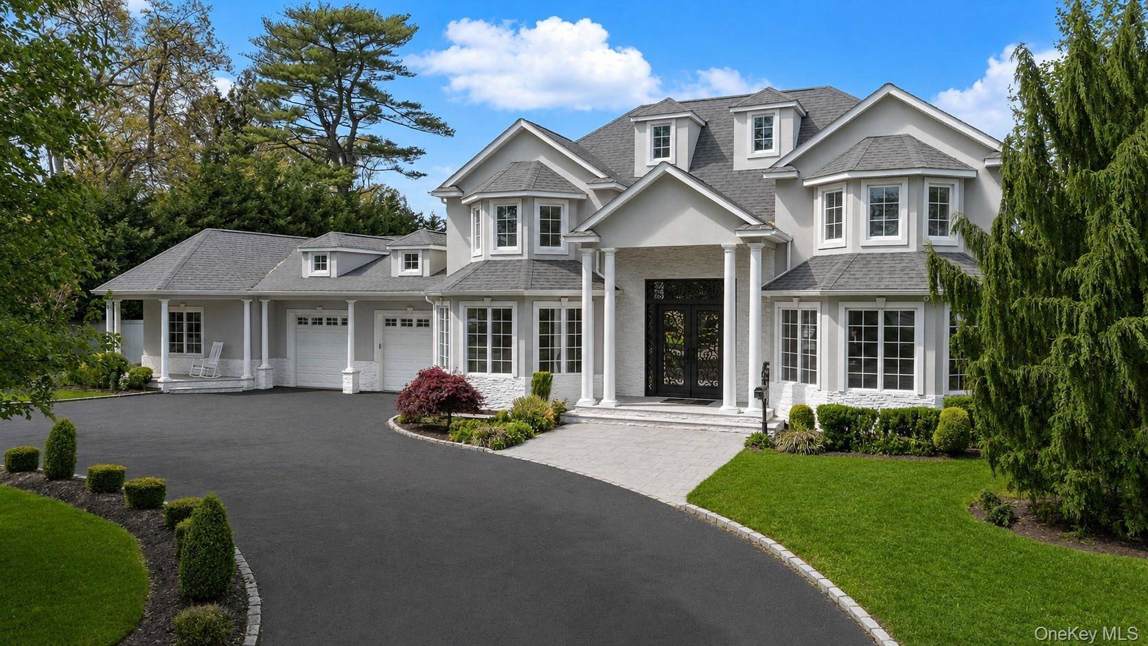 Casa de 5 Dormitorios en Venta en Bethpage - Nueva York - EE. UU. - 1
