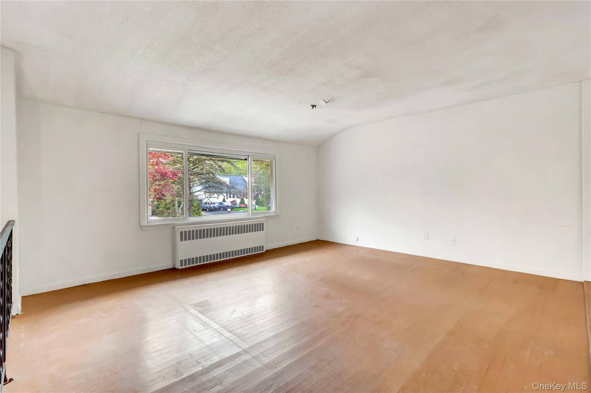 Casa de 5 Dormitorios en Venta en Brentwood - Nueva York - EE. UU. - 5