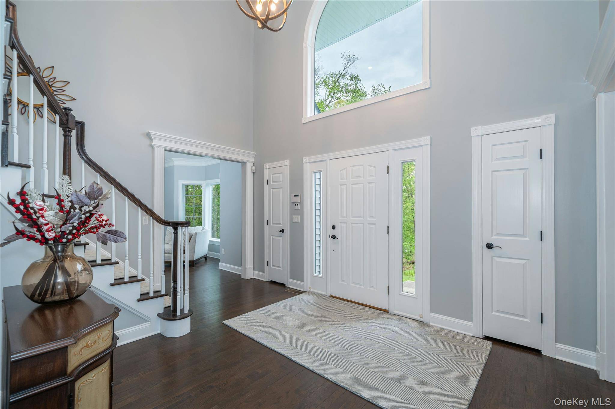 5 Bedroom Home for Sale in Briarcliff Manor - New York - USA - 4