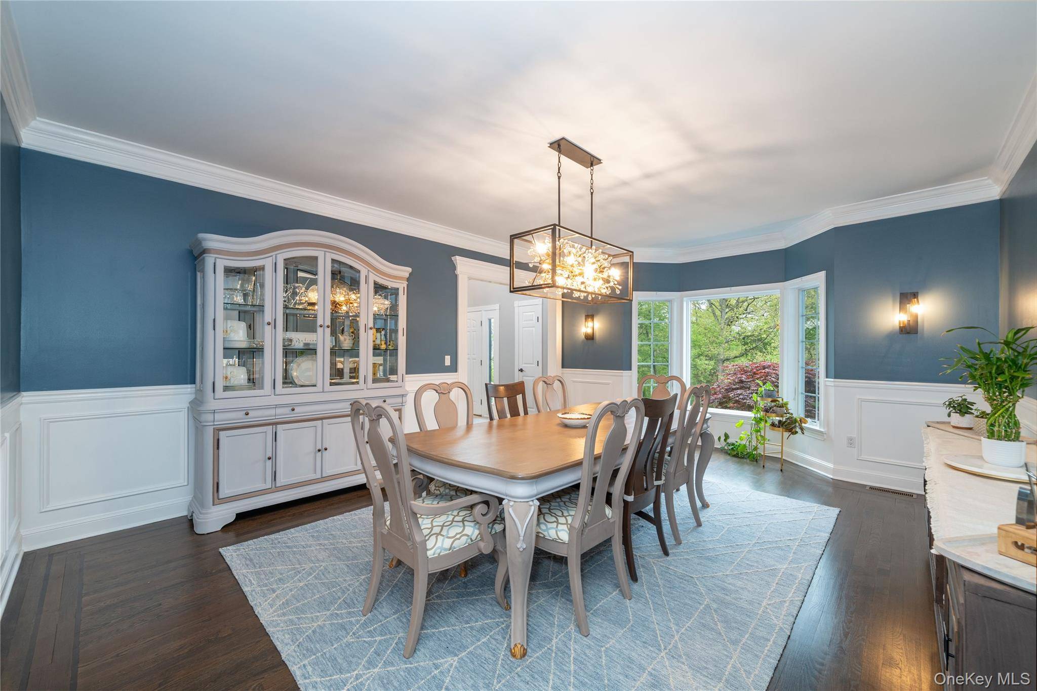 5 Bedroom Home for Sale in Briarcliff Manor - New York - USA - 8