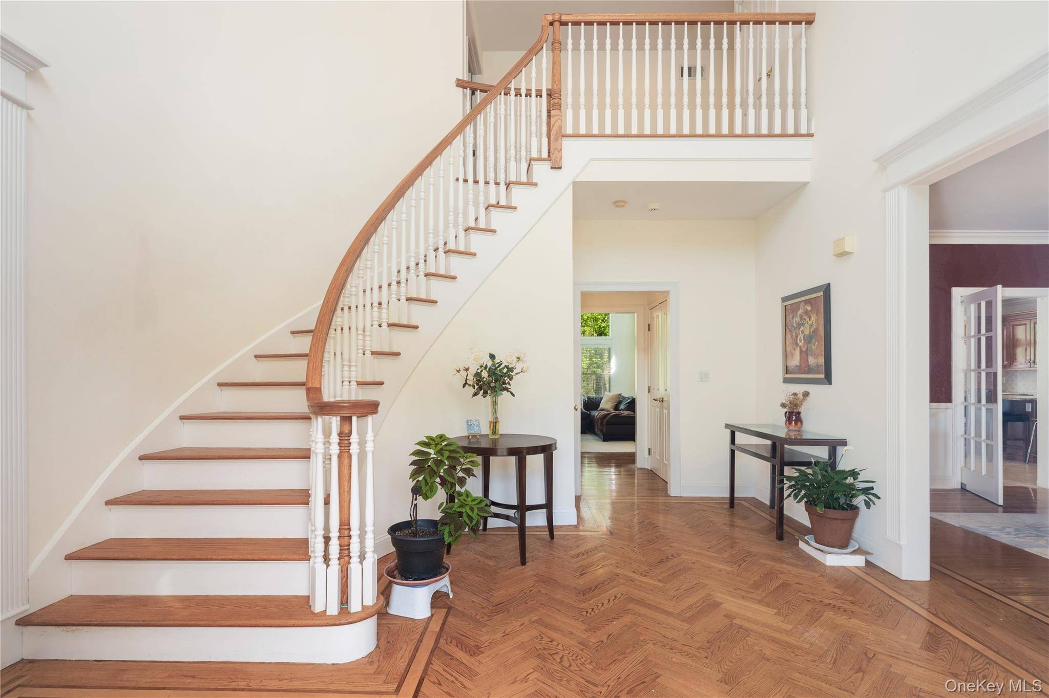 5 Bedroom Home for Sale in Briarcliff Manor - New York - USA - 4