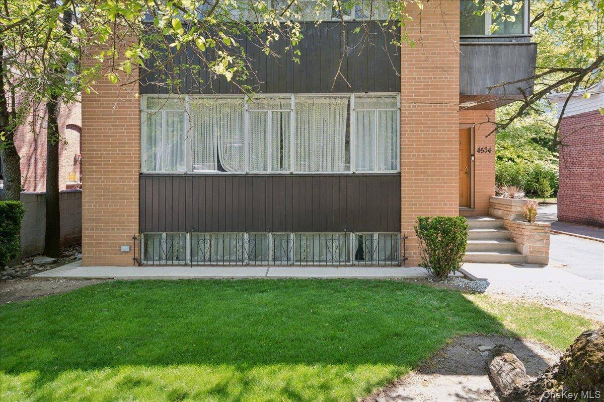 Casa com 5 Quartos à Venda em Bronx - Nova Iorque - EUA - 2